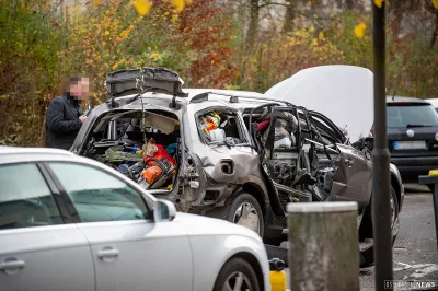 sebnysa - @watss: Przeżył, trochę go okopciło. Volvo jednak skapitulowało.