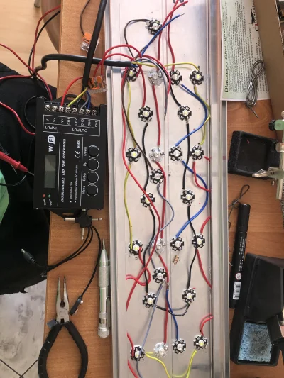 frontendowiec - #elektronika jestem początkujący. Robię oświetlenie do akwarium. Na z...