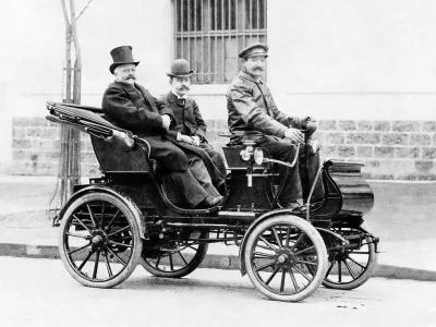 francuskie - Mocne napędy? W 1900 roku polskie media pisały o 100-konnym Peugeot
"Au...