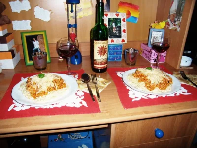 lubielizacosy - Rożowa miała wczoraj urodziny więc zrobiłem romantyczną kolacje. Wszy...