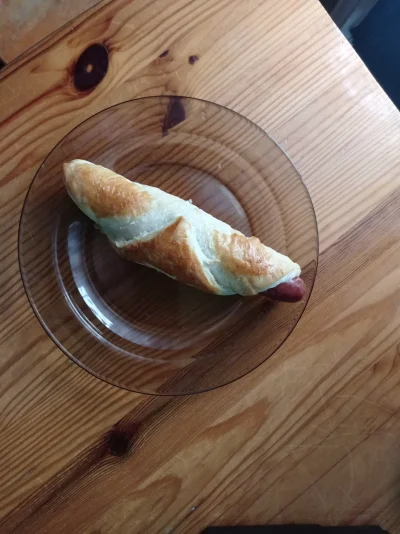 bArrek - Hot dogsy typu parówka w cieście francuskim