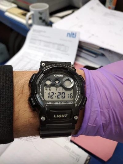 Dominik80 - @stanwok: jak w pracy, to tylko Casio.