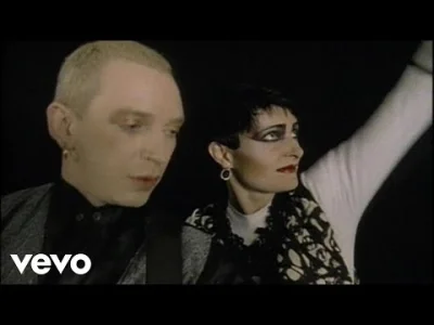 k.....a - #muzyka #80s #siouxsieandthebanshees #alternativerock #rock ლ(ಠ_ಠ ლ) #kapuc...