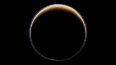 ntdc - Nowe badanie sugeruje, że mgiełka okrywająca Plutona może składać się z kryszt...