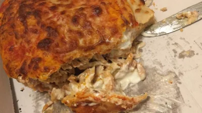 ZajetyJestLoginWybrany - @Maseuko: tęsknie za chicken kebab calzone ( ͡° ʖ̯ ͡°)