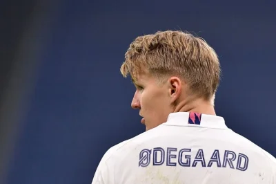 Sieniu - TheAFCBell: Martin Ødegaard wybrał Arsenal. Wypożyczenie na pół roku bez opc...