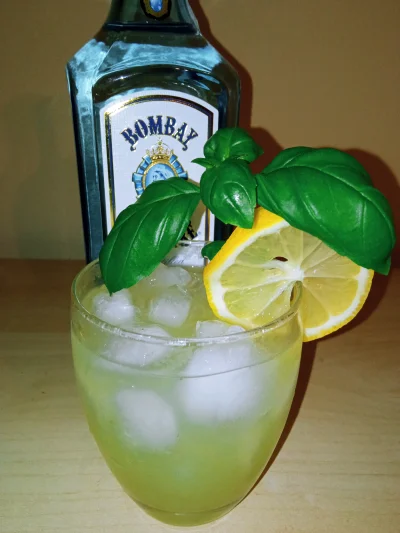 Promilson - #drinki #drinkdnia #pijzwykopem

Basil Smash 

80ml ginu
40ml soku z...