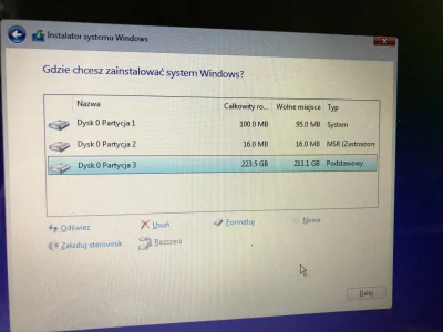 zapomnialem007 - Czy tak powinny wyglądać partycje? Instaluje z USB Windę 10. Wybiera...