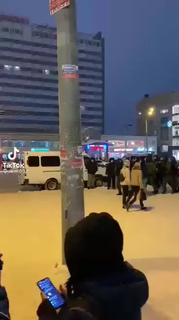 piatydzienmiesiaca - #dziendobry
co chłop zrobił... A mówili ze parkour się do nicze...