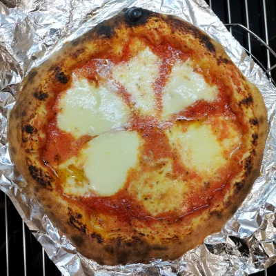 Dzidaloo - Się człowiek naczytał o wyższości prawdziwej włoskiej pizzy nad drożdżowym...