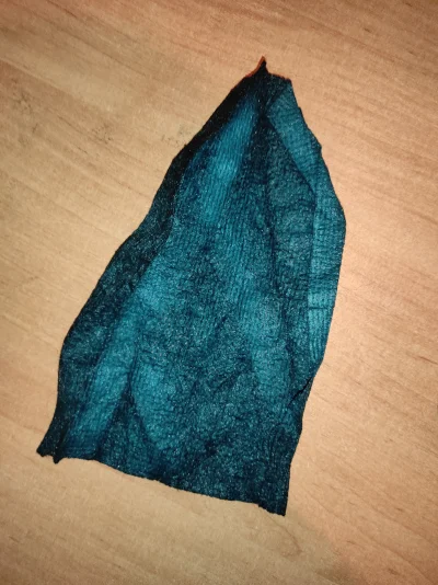 Anty_Chryst - Tak wygląda chusteczka zbierająca farbę, podczas prania spodni z croppa...
