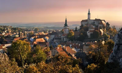 comrade - Na południowych Morawach świetny jest Mikulow. Kapitalne jest Znojmo, zamek...