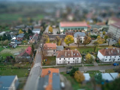 privatus - #gdansk #fotografia #dji #tworczoscwlasna #orunia 
Orunia za torami