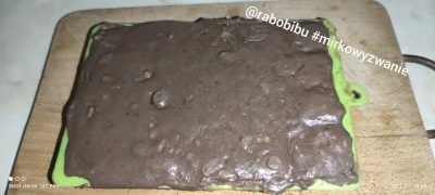 rabobibu - #mirkowyzwanie
a) Odlej własną tabliczkę czekolady z wybranymi przez siebi...