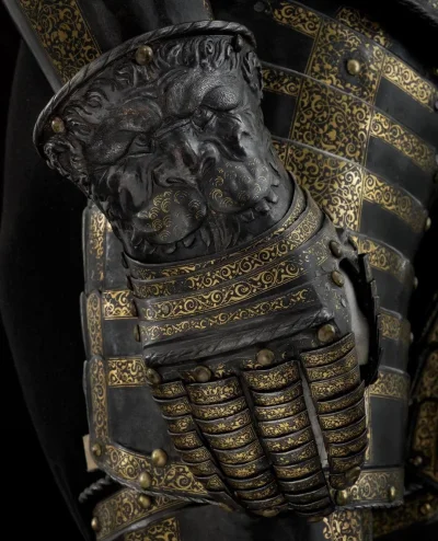 Sztuka_Wojenna - Rękawica lwiej zbroi władcy Francji Henryka II Walezjusza, 1550 rok....