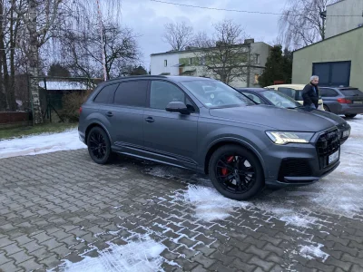 lostsheep - @isInteger: Audi q7 60tfsi e. Teraz mam 4000 km z tego 3000 zrobione na b...