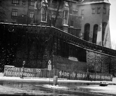 Maciek-z-Krakowa - @Rapidos: grudzień 1981, 2 dni przed wprowadzeniem stanu wojennego...