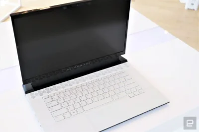 KawaJimmiego - @Prawy_Kriss: Możesz sobie teraz kupić laptop do kompletu, żeby pasowa...