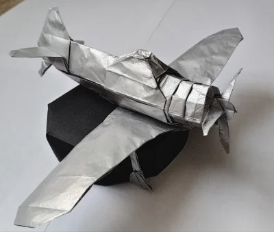 Tran_Soptor - #origami #hobby #diy #samoloty 

Zero fighter by Satoshi Kamiya.

Może ...