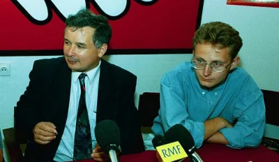 kuba70 - @Destylatornia: Czy to Jarosław z chłopakiem w 1993 roku? (｡◕‿‿◕｡)