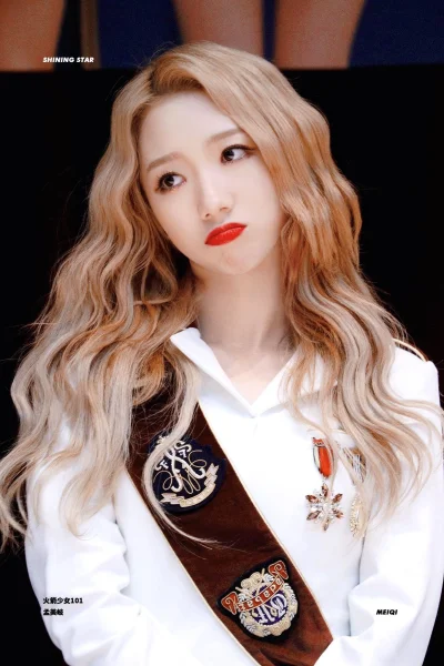 czasuczas - #meiqi
#wjsn #chinka