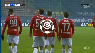 qver51 - Benedikt Zech samobój, Wisła Kraków - Pogoń Szczecin 1:0
#golgif #mecz #wis...