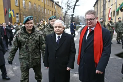 UchoSorosa - Soboń w tym programie zaatakował też pamięć świętego Lecha Kaczyńskiego ...