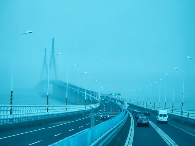 LuckyStrike - Niesamowita jest ta #infrastruktura Ten most to Jintang Bridge i ma pon...