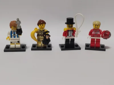 bezzebnyrekin - #lego #minifigures

Dziś wpadają kolejne 4 sztuki do kolekcji. Stan...