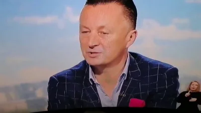 Eleganckikapelusz - Tomasz Hajto przed chwilą w cafefutbol: "Od tej lewej firmy co ma...