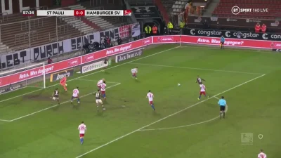 Matpiotr - Daniel-Kofi Kyereh, St. Pauli - Hamburger SV 1:0
#golgif #mecz #2bundesli...