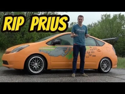 biskup2k - @paweucio: Jeden koleś z youtuba pomalował Toyotę Prius tak jak Suprę z pi...
