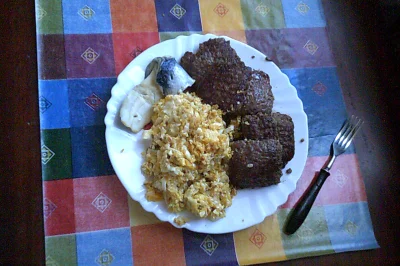 anonymous_derp - Dzisiejsze śniadanie: Smażone kotlety wołowe, jajecznica z 6 jaj z m...