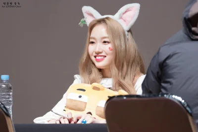 XKHYCCB2dX - #gowon #loona 
#koreanka