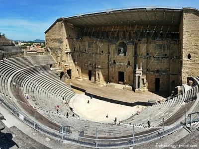 IMPERIUMROMANUM - Rzymski teatr w Orange

Rzymski teatr w Orange (południowa Francj...