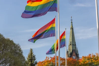 R187 - Oficjalne poglądy Kościoła katolickiego na temat praw osób homoseksualnych na ...