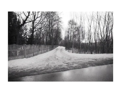 winterfresz - Ilford HP5 PLUS 400, Voigtlander 28 mm f2 i Leica MP
#fotografiaanalog...