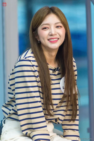 XKHYCCB2dX - #haein #laboum
#koreanka #kronografia