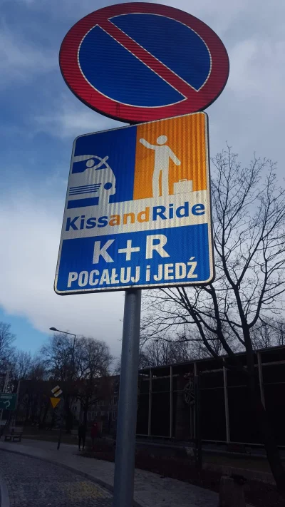 e.....s - #!$%@?, jak ja nienawidzę tych parkingów. Ostatnio odwoziłem kumpla na lotn...