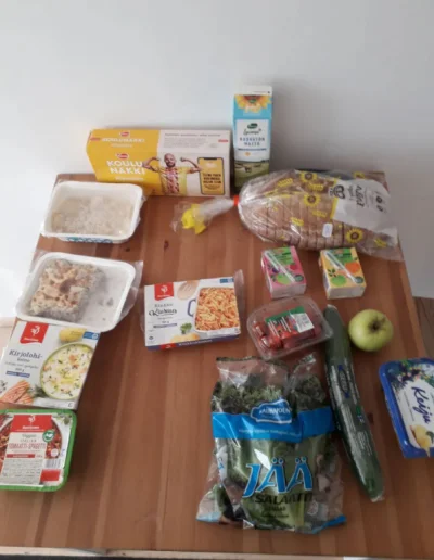 ArchDelux - Cotygodniowa porcja żywnościowa, dostarczana uczniom podczas kwarantanny ...
