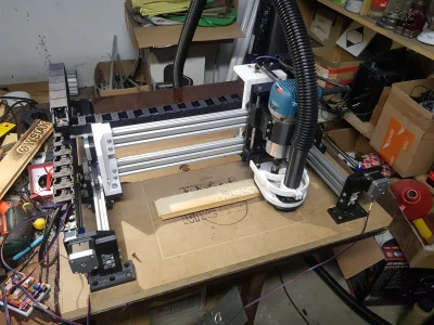 Przyglup - Zbudowałem sobie frezarkę CNC, w większości z części wydrukowanych na druk...