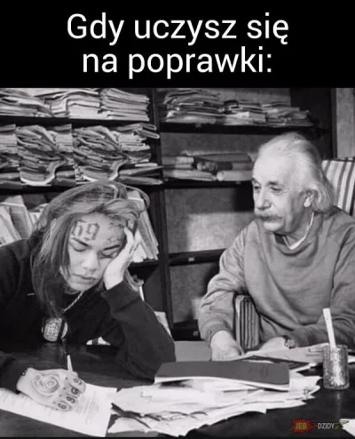 ScarySlender - Robiłem tego mema jak się uczyłem na poprawki XD

#szkola #studbaza #6...