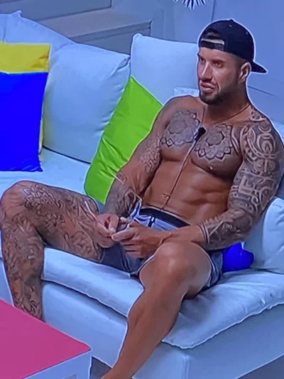 empty206 - Chad taki luj, że mi w ekran się nie mieści #loveisland