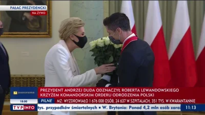 Rupoma64 - @NieBojeSieMinusow: I kwiaty dla Pierwszej Damy od Lewandowskiego :) Klasa