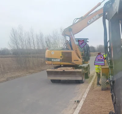 Qbanek1 - Nic nie triggeruje mnie tak mocno jak ten siłownik umieszczony za ramieniem...