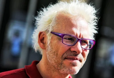 plastic11 - > Jacques Villeneuve we francuskim Canal+ wysunął nawet tezę, że jest to ...