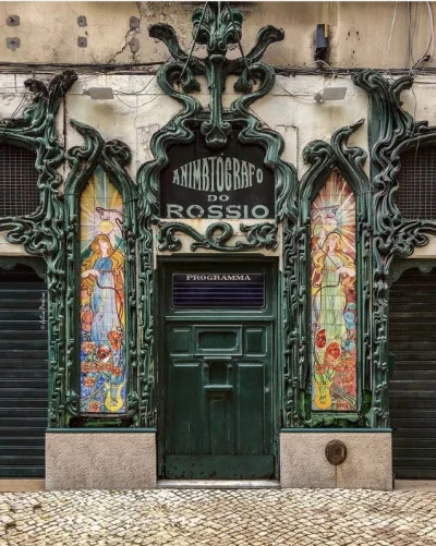 Borealny - Fronty Lizbony
#architektura #sztuka #podroze #artnoveau #fotografia