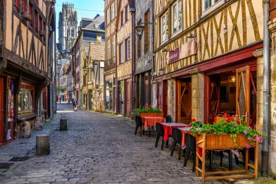 WezelGordyjski - Przechadzając się po Rouen w Normandii można poczuć się jak podczas ...