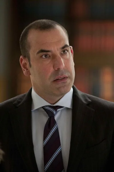 kris27 - @cl_master Louis Litt