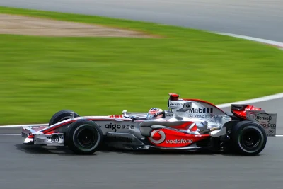 rzepp - McLaren MP-4 22